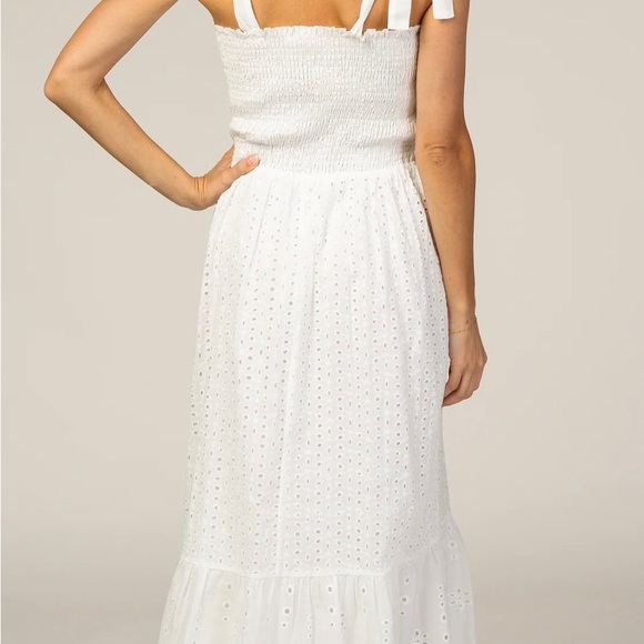 EVERLY • White Tie Up Eyelet Dress • size S - Picture 2 of 10